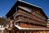 Hotel-Marmotte-exterieur-location-appartement-chalet-Les-Gets