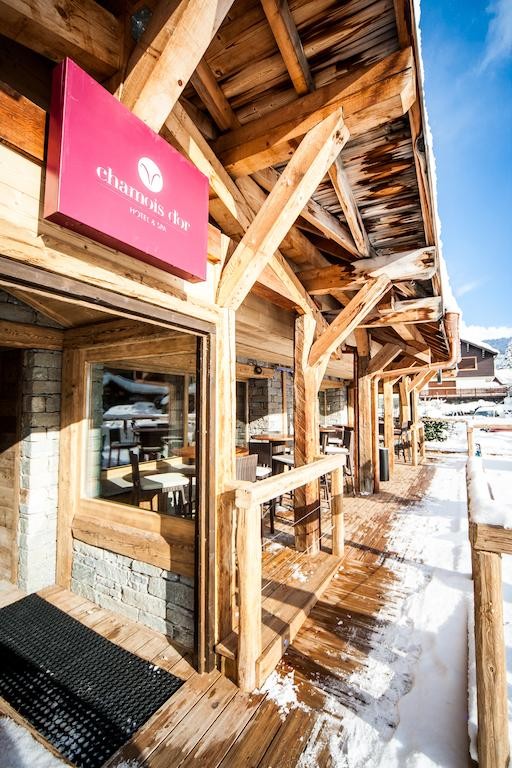 Hotel Le Chamois d'Or - Les Gets - the hotel in the winter - Hotel & Spa - Boutique Hotel