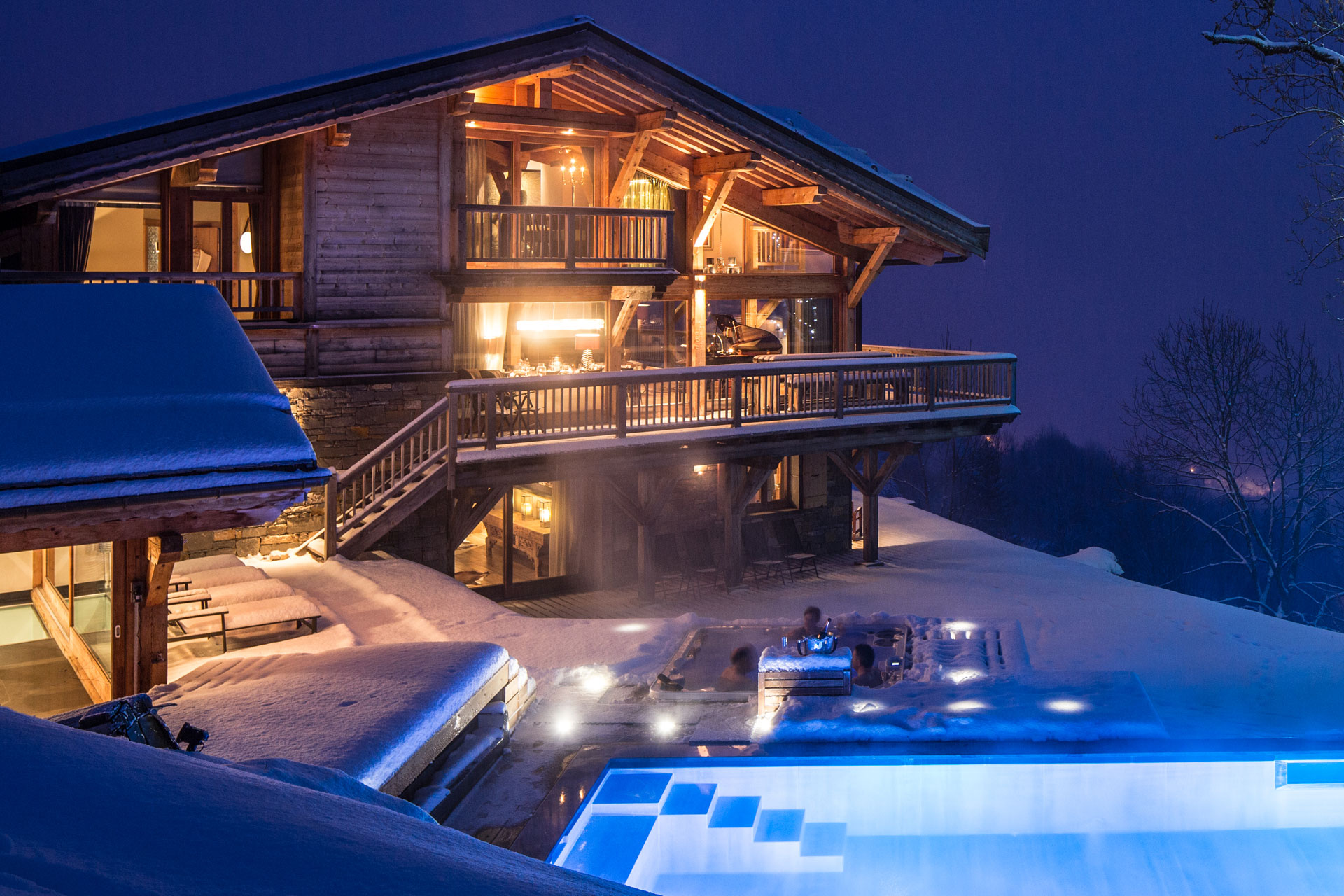 chalet-piscine-les-gets-neige - © Les Gets Réservation
