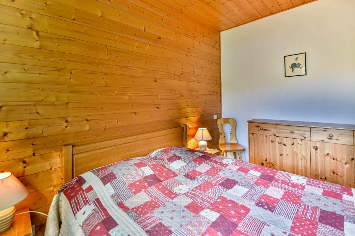 10_2_BOUDRE_2309_lv_images__lot_0020392274_12_20261024150615
