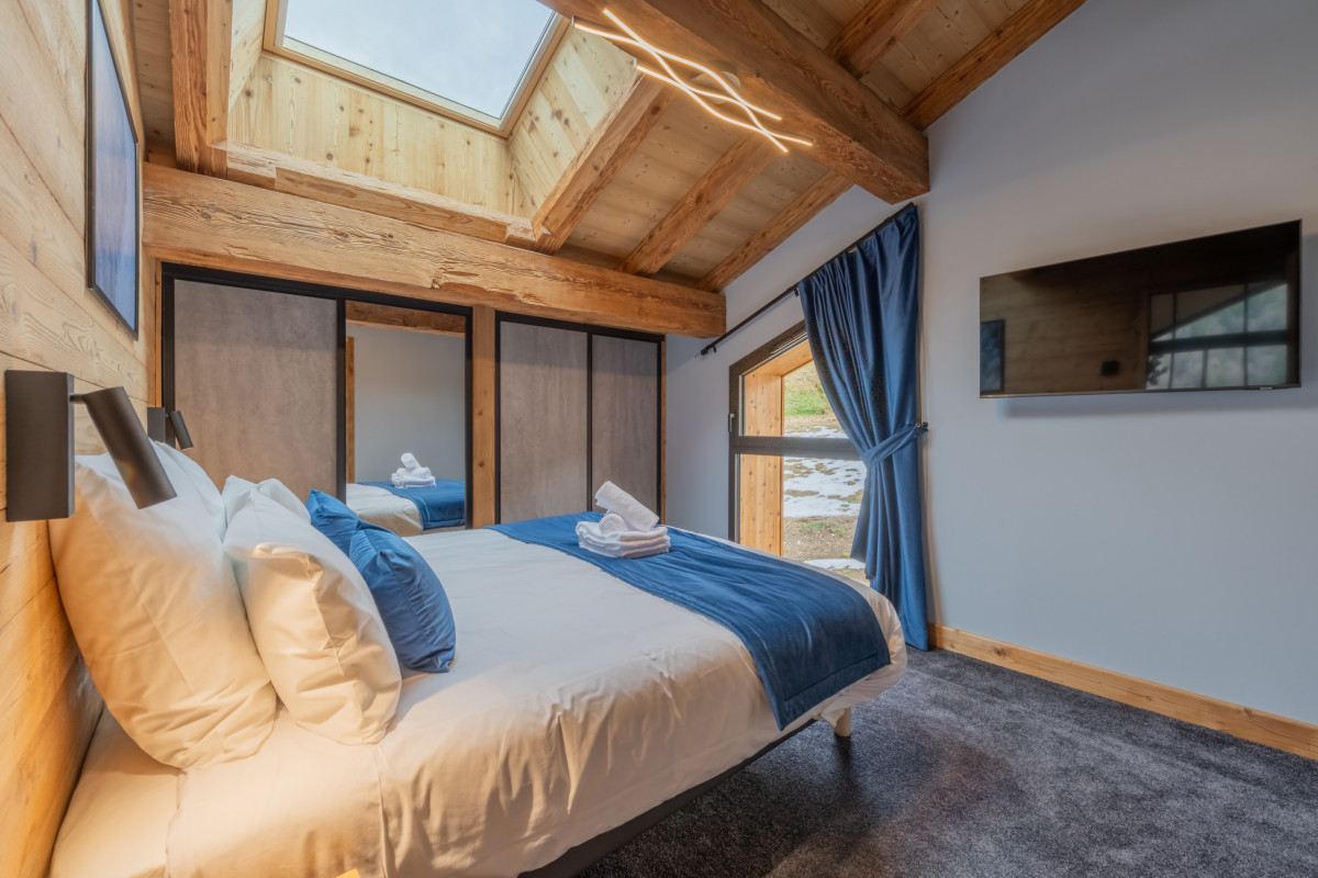 suite23emeetage
