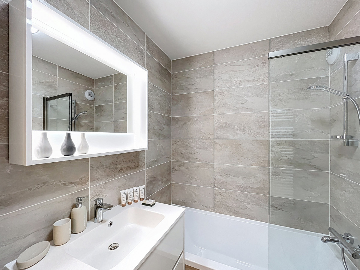 ebene-blanc-v2_00020