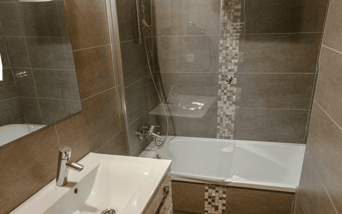 Room 188802-514357