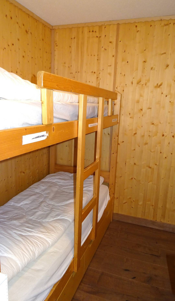 _clients_227426001_photos_244f_18367343