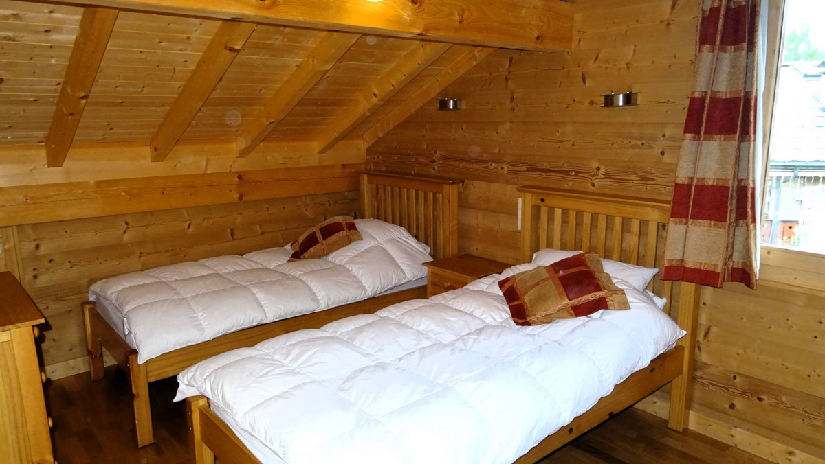 _clients_227426001_photos_54k_18480917 _clients_227426001_photos_54k_18480917