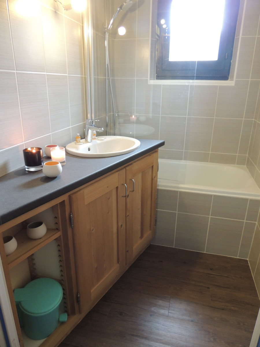 _lv_images__lot_0000000009_07_18350369