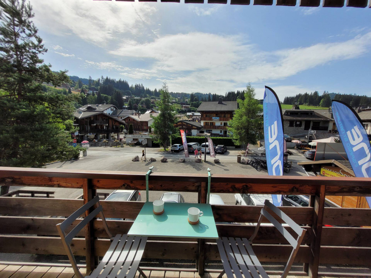 _lv_images__lot_0000000009_14_18039458 _lv_images__lot_0000000009_14_18039458