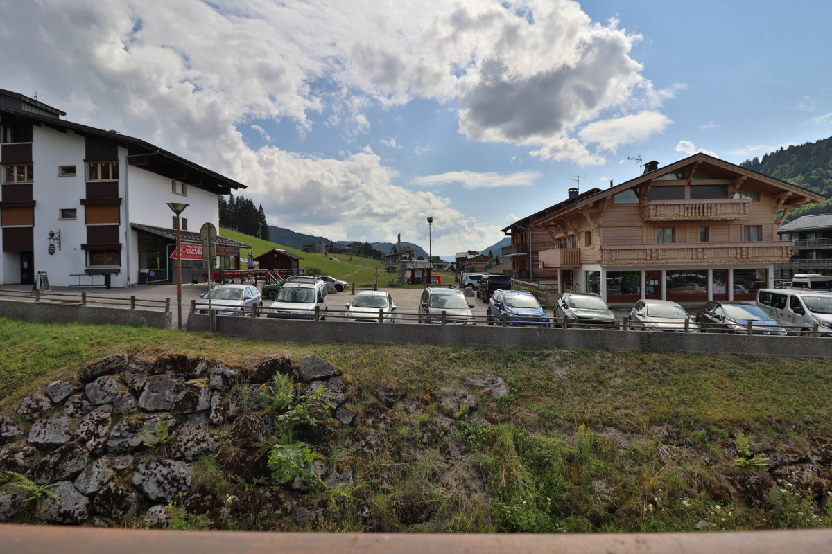 _lv_images__lot_0000000014_08_20440364