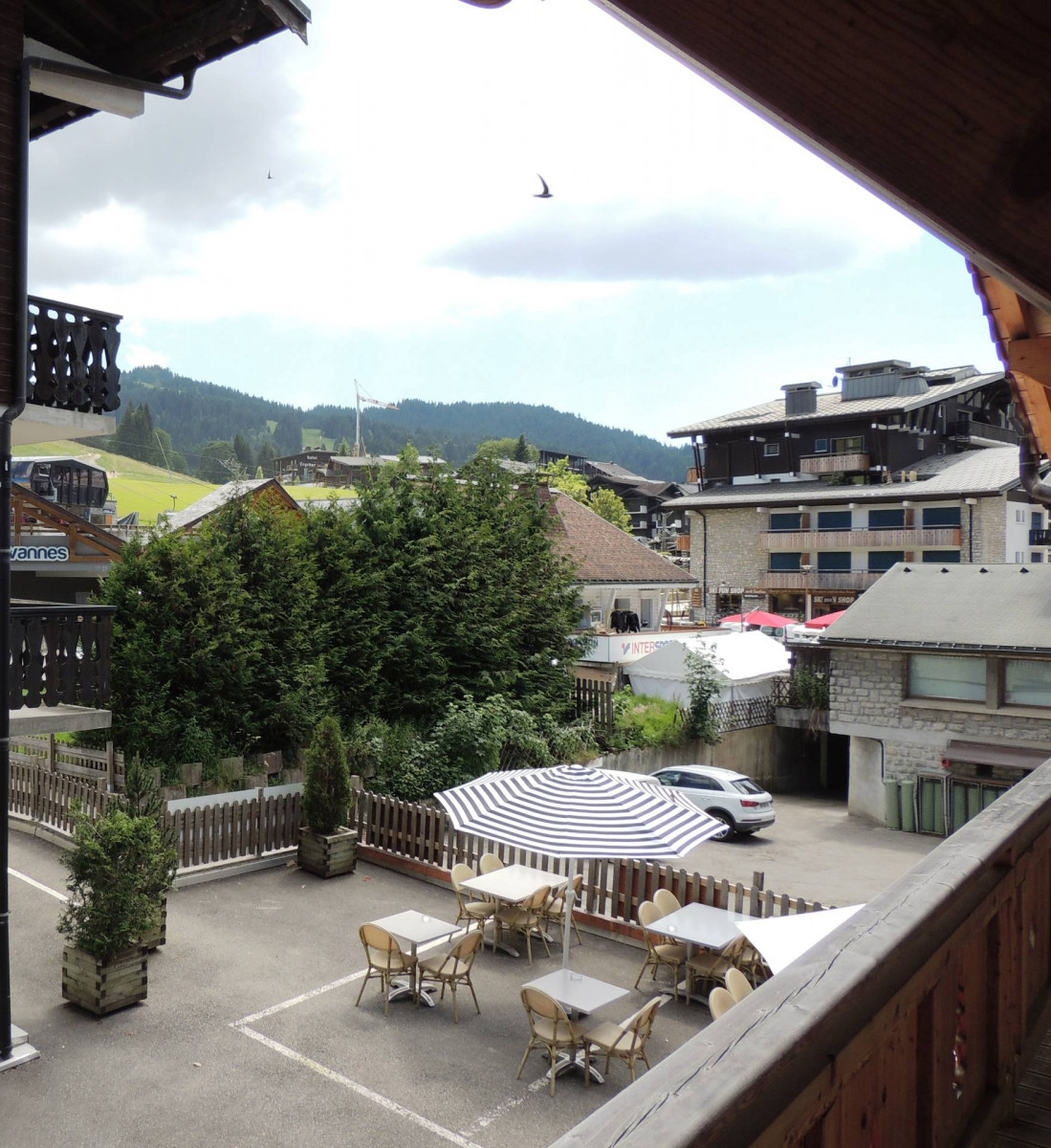 _lv_images__lot_0000000026_10_17867047