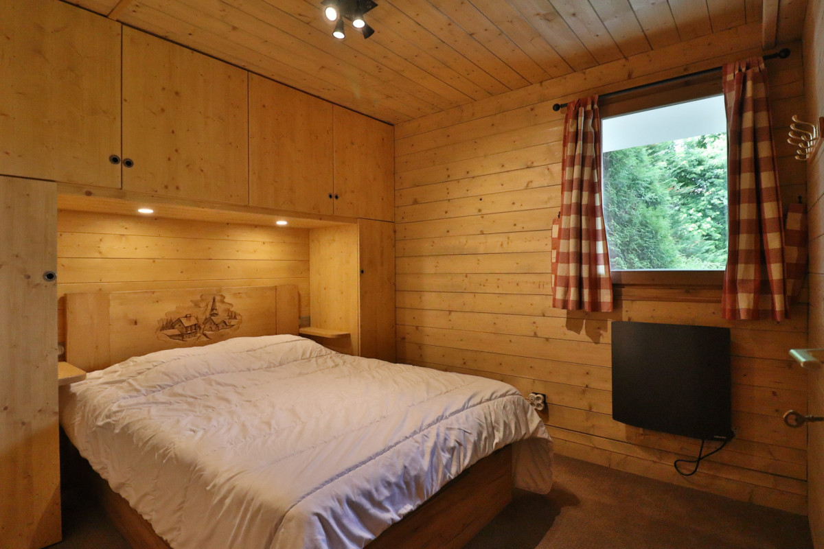 _lv_images__lot_0000000059_09_19362489