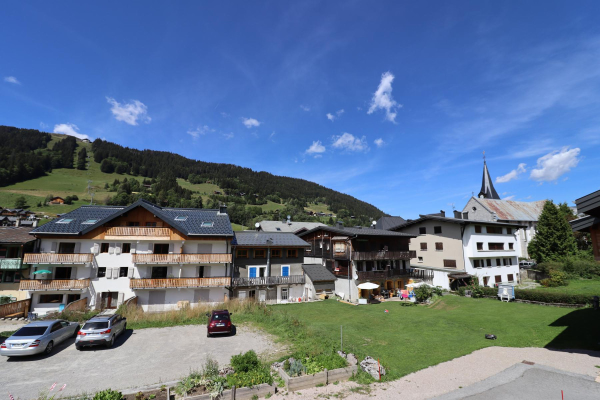 _lv_images__lot_0000000070_10_20440551 _lv_images__lot_0000000070_10_20440551