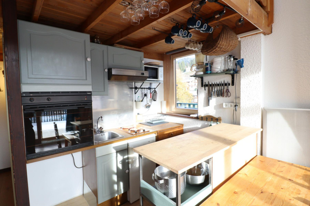 _lv_images__lot_0000000086_03_17879523 _lv_images__lot_0000000086_03_17879523