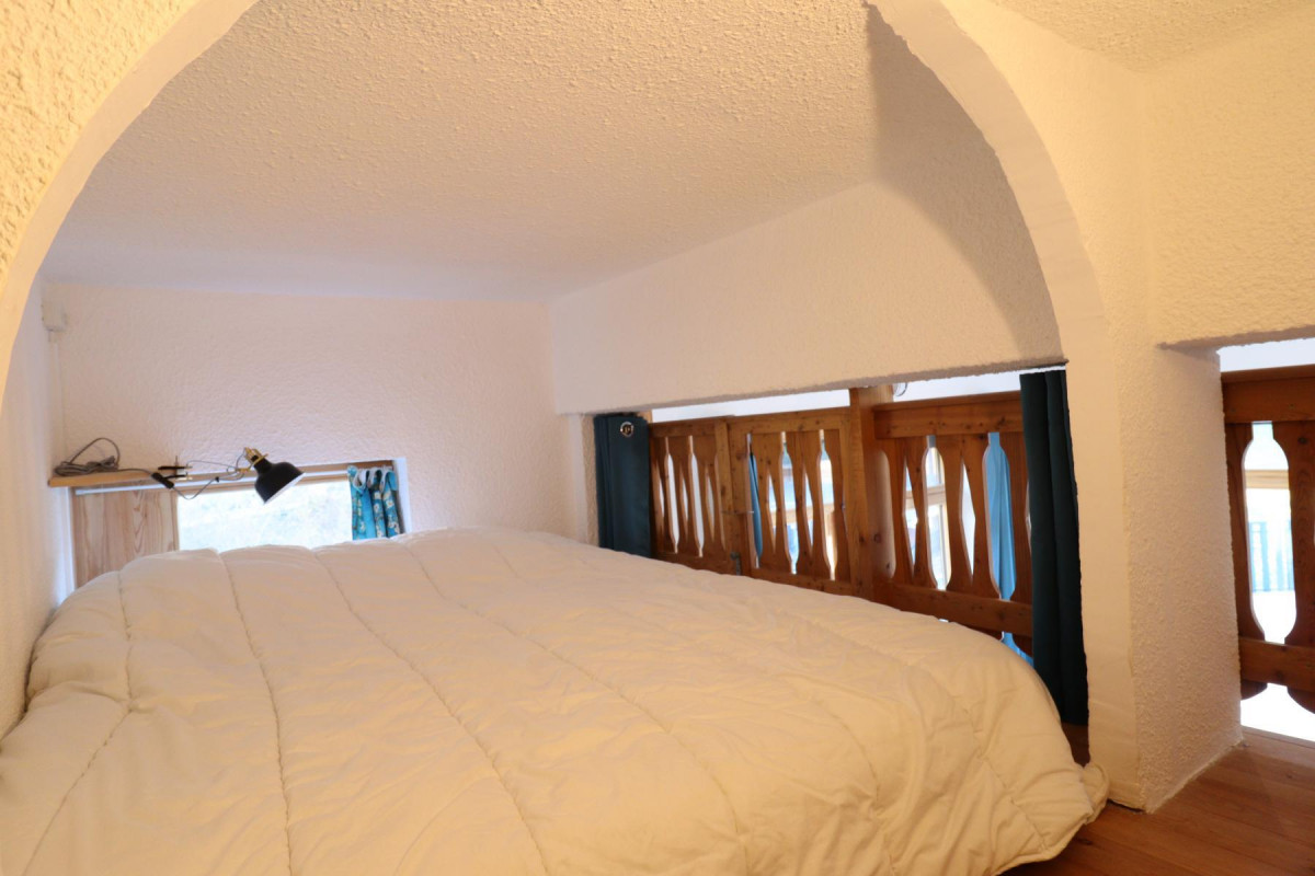 _lv_images__lot_0000000086_09_17879529 _lv_images__lot_0000000086_09_17879529