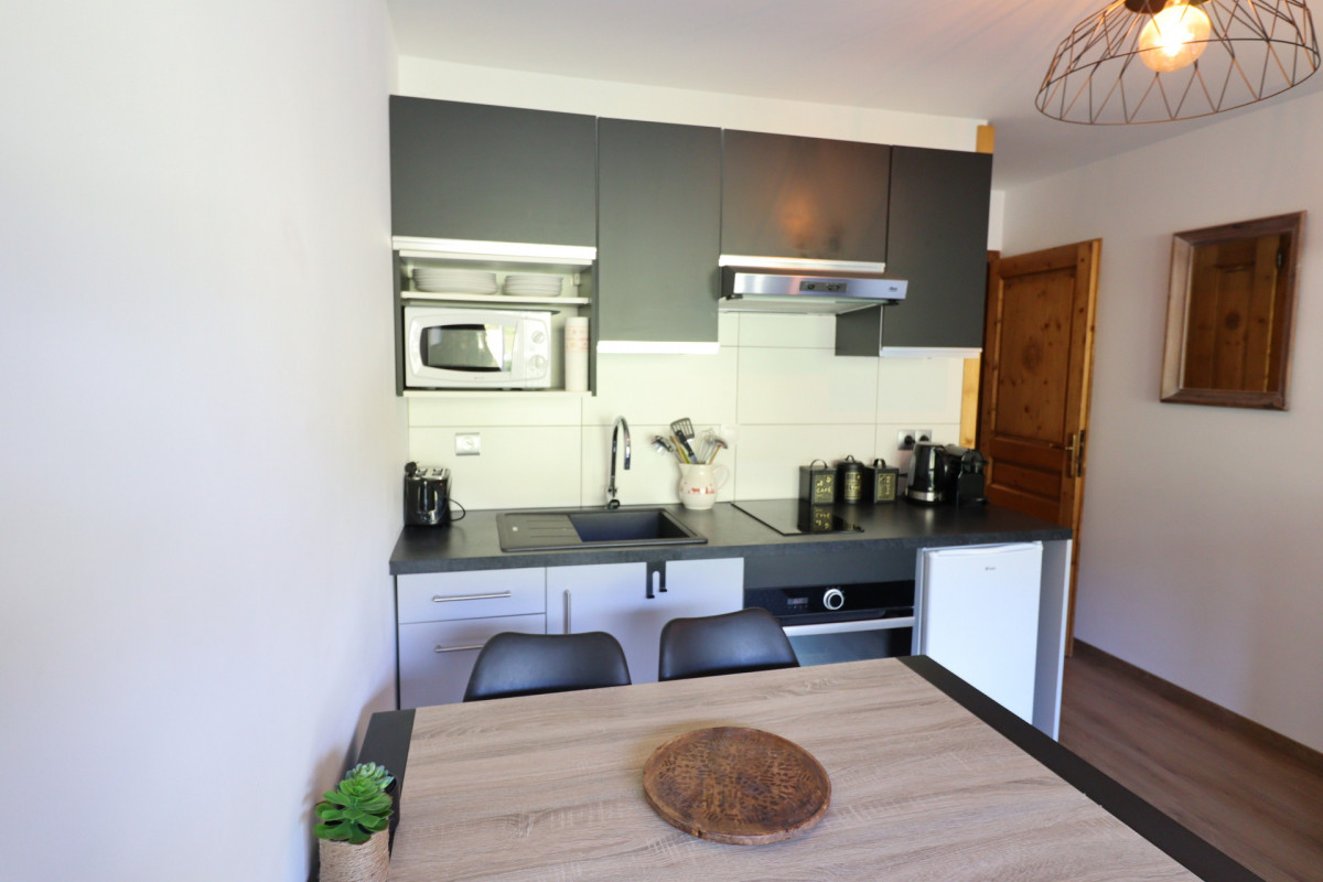 _lv_images__lot_0000000101_02_18062242 _lv_images__lot_0000000101_02_18062242