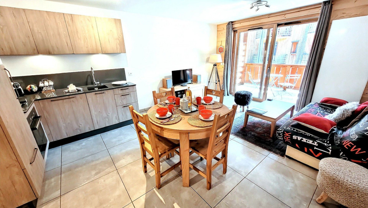 _lv_images__lot_0000000113_01_19357807