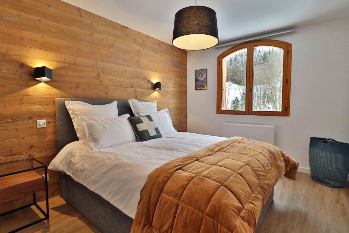 _lv_images__lot_0000000113_04_19372787