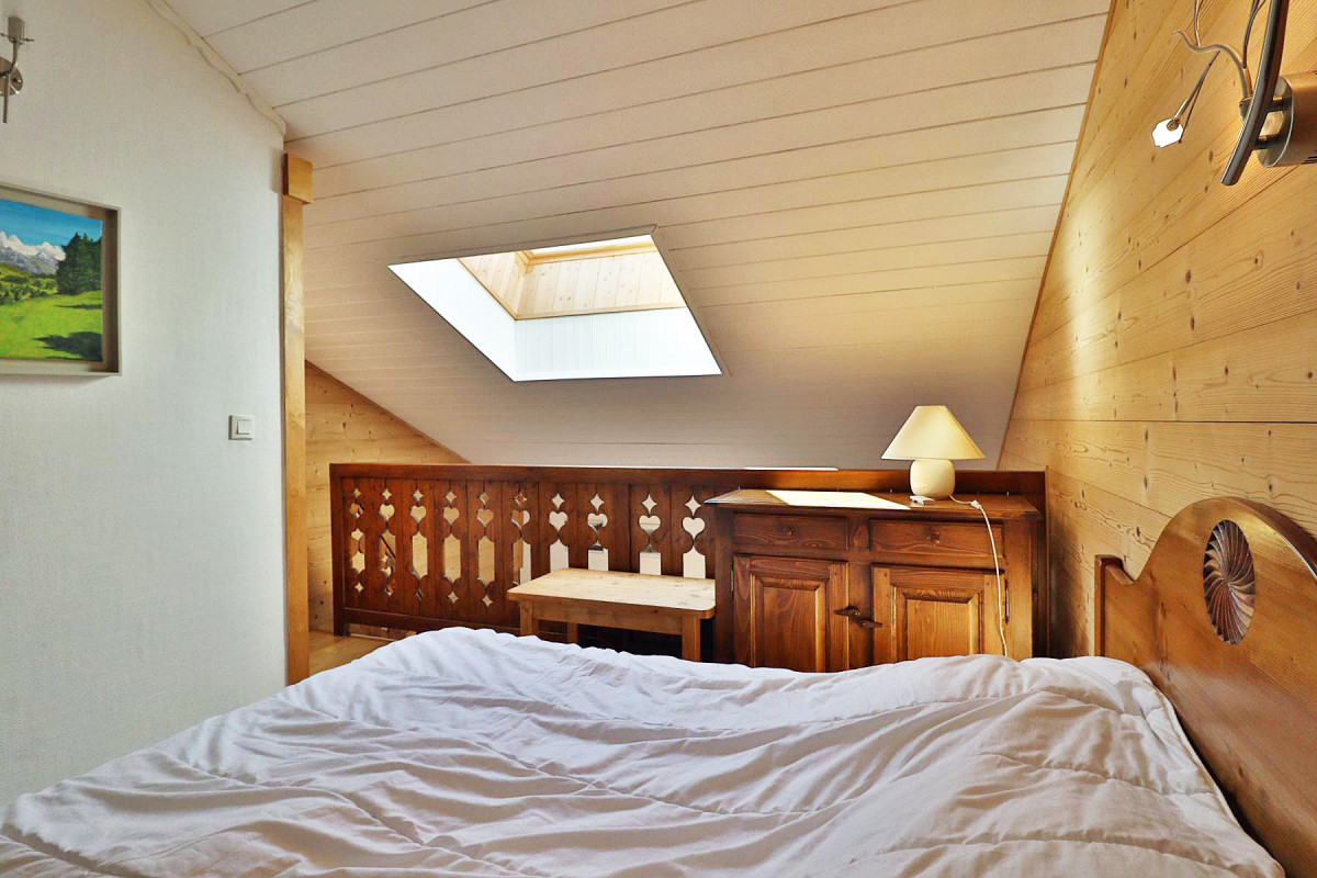 _lv_images__lot_0000000127_06_19362914