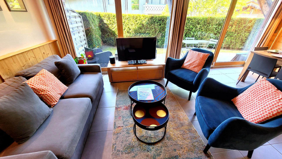 _lv_images__lot_0000000152_01_18926517