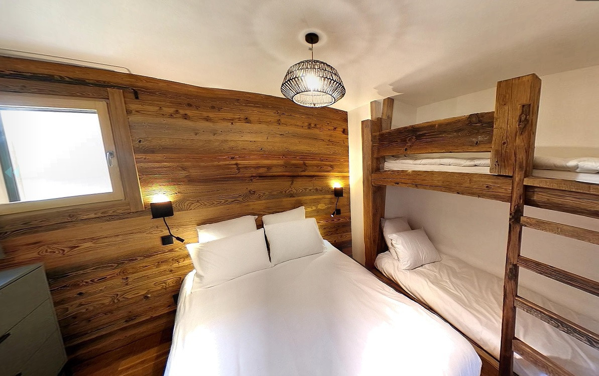 _lv_images__lot_0000000168_10_18926168