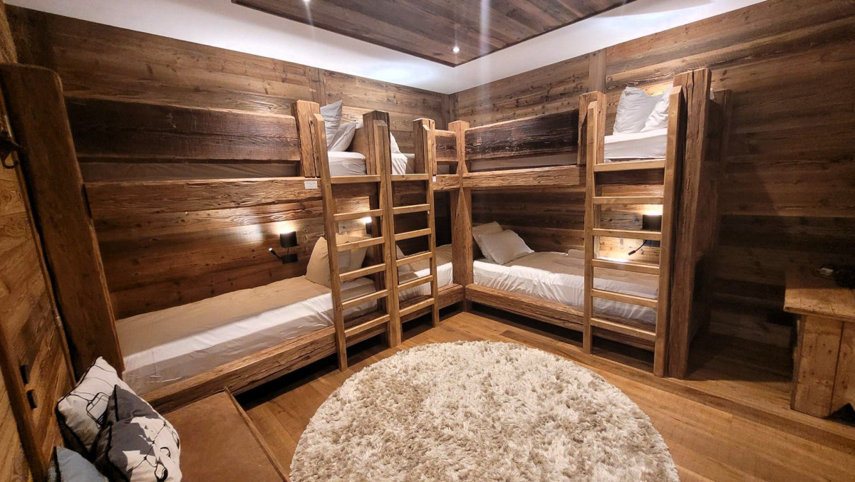 _lv_images__lot_0000000177_10_19357581