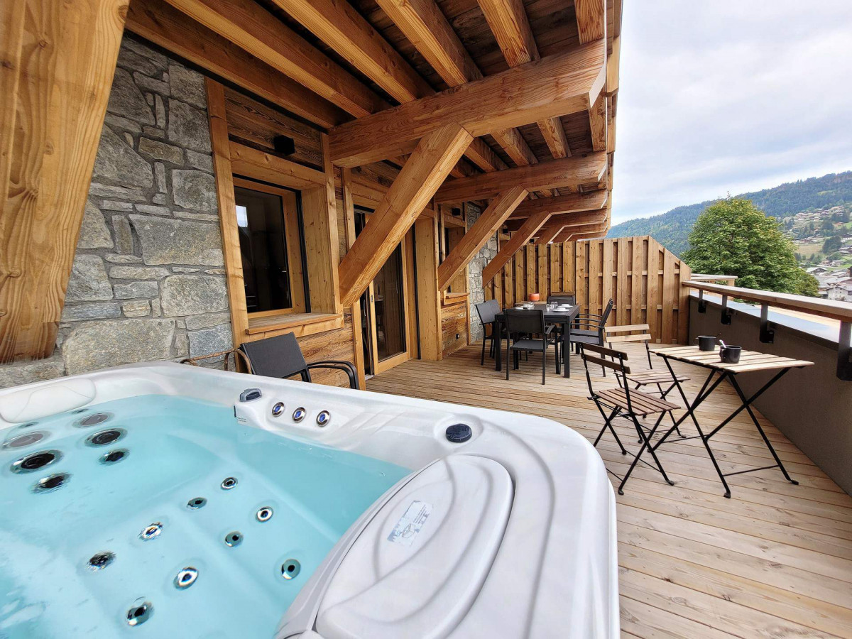 _lv_images__lot_0000000182_05_20435892 _lv_images__lot_0000000182_05_20435892
