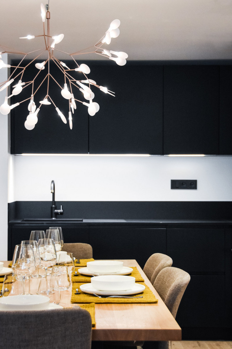 _lv_images__lot_0000000187_04_18784079 _lv_images__lot_0000000187_04_18784079