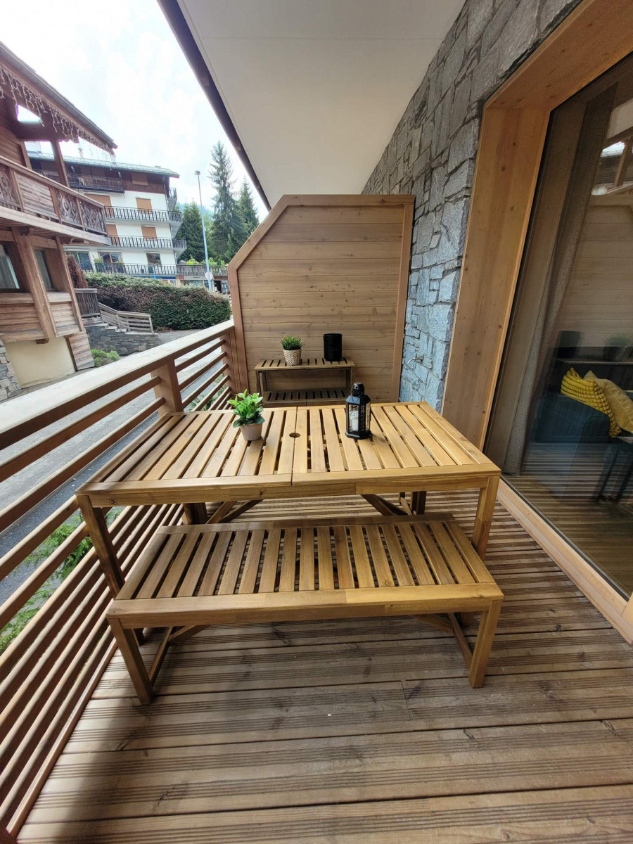 _lv_images__lot_0000000246_15_18058901