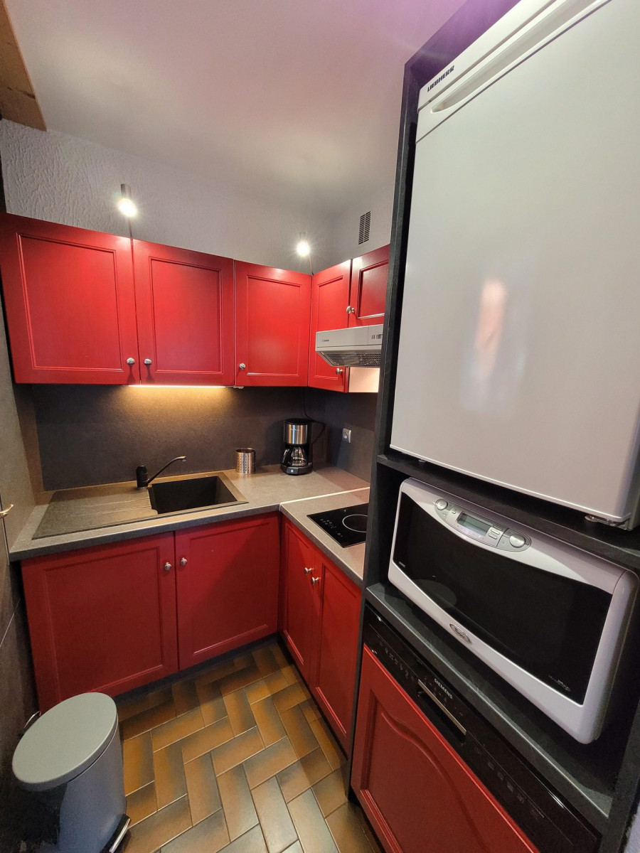 _lv_images__lot_0000000266_03_19227235 _lv_images__lot_0000000266_03_19227235