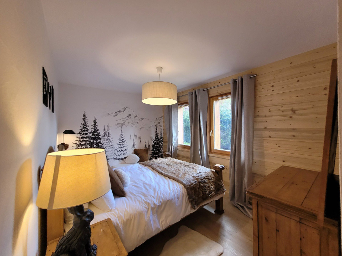 _lv_images__lot_0000000273_15_18483614