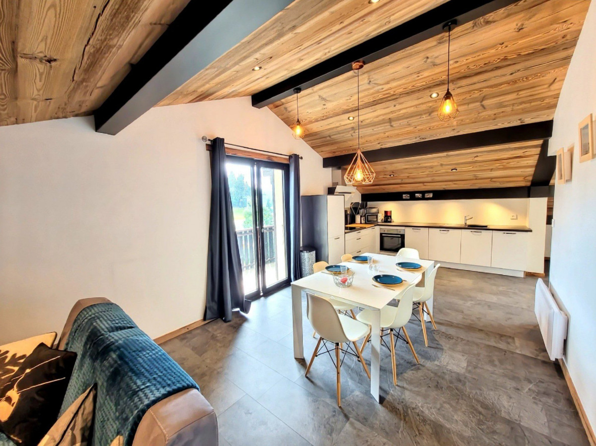 _lv_images__lot_0000000278_02_18039248