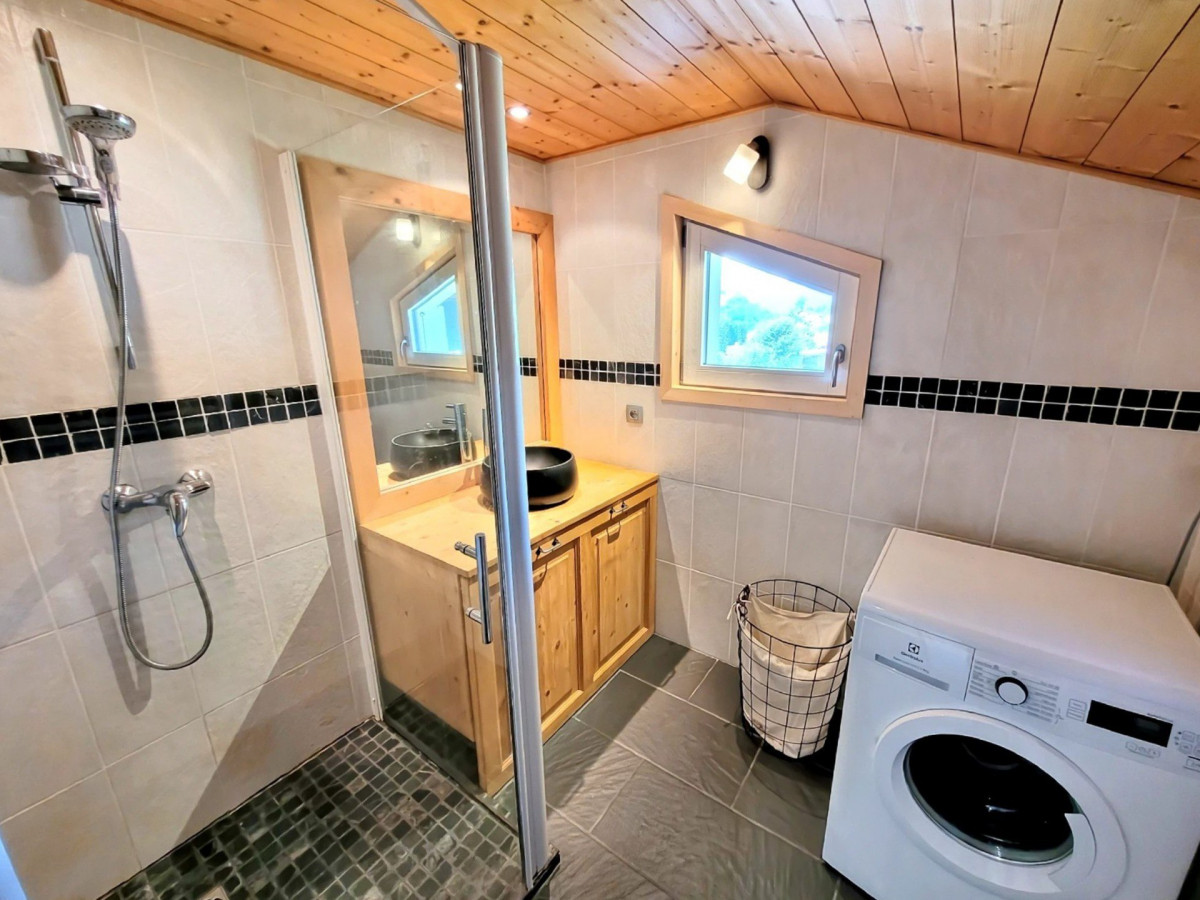 _lv_images__lot_0000000278_07_18915900