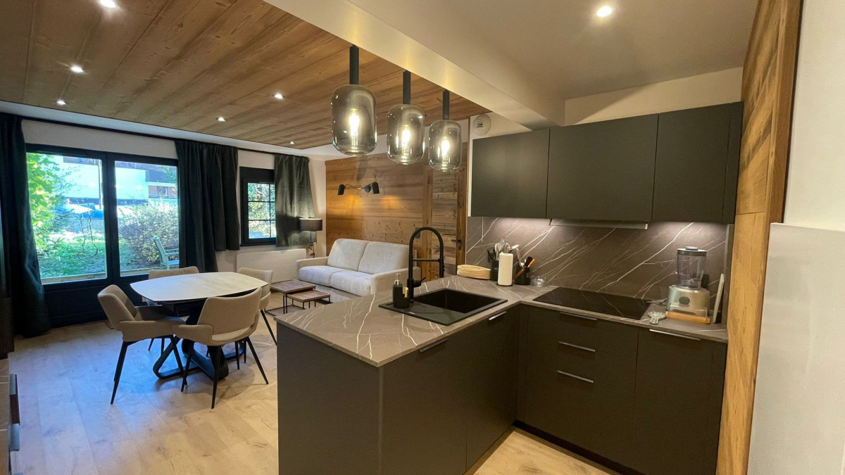 _lv_images__lot_0000000286_04_18059044 _lv_images__lot_0000000286_04_18059044