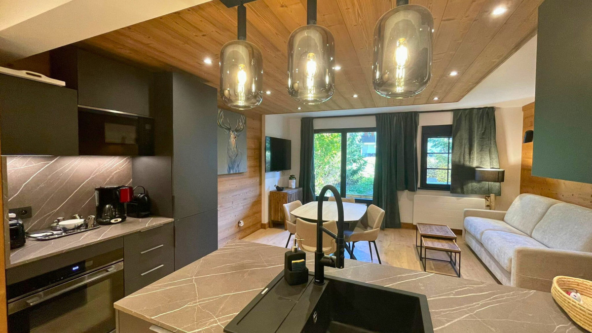 _lv_images__lot_0000000286_06_19378695