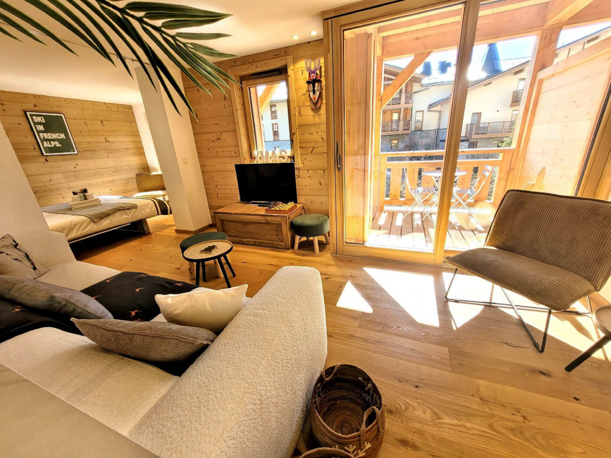 _lv_images__lot_0000000291_03_18057129 _lv_images__lot_0000000291_03_18057129