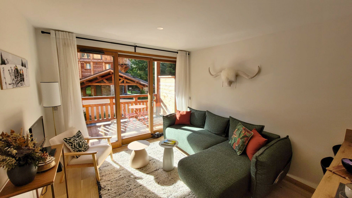 _lv_images__lot_0000000295_05_18361827