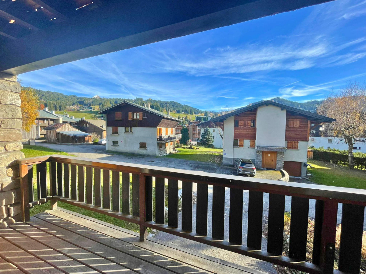 _lv_images__lot_0000000300_14_17874966 _lv_images__lot_0000000300_14_17874966