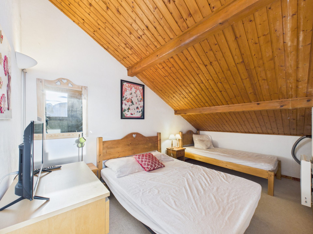 _lv_images__lot_0000350361_09_19360914