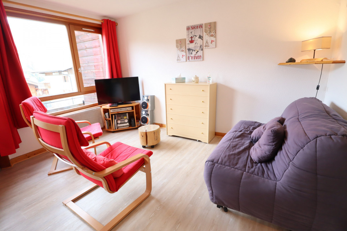 _lv_images__lot_0000420143_01_18786893 _lv_images__lot_0000420143_01_18786893