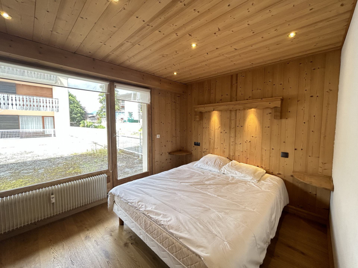 _lv_images__lot_0000650403_08_18060585 _lv_images__lot_0000650403_08_18060585