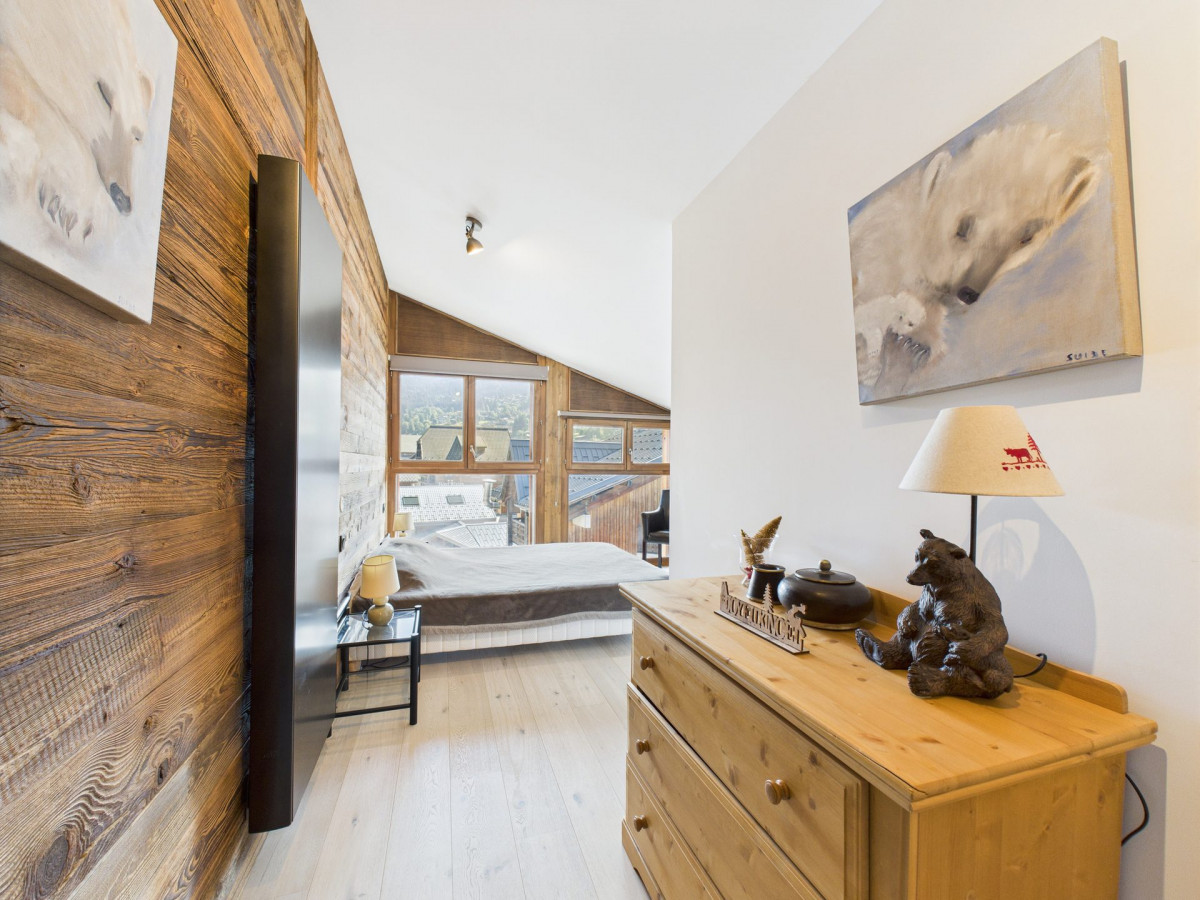 _lv_images__lot_0004230406_11_18041557 _lv_images__lot_0004230406_11_18041557