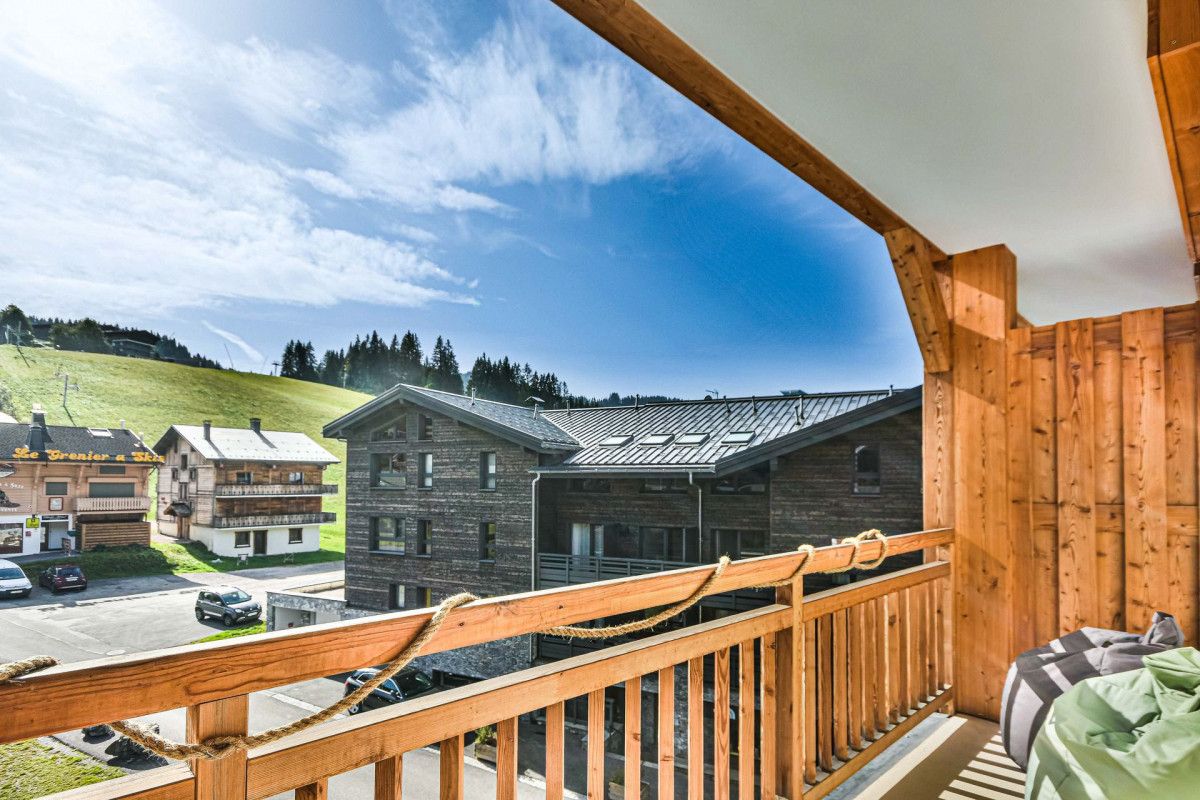 _lv_images__lot_0020392407_05_18925224