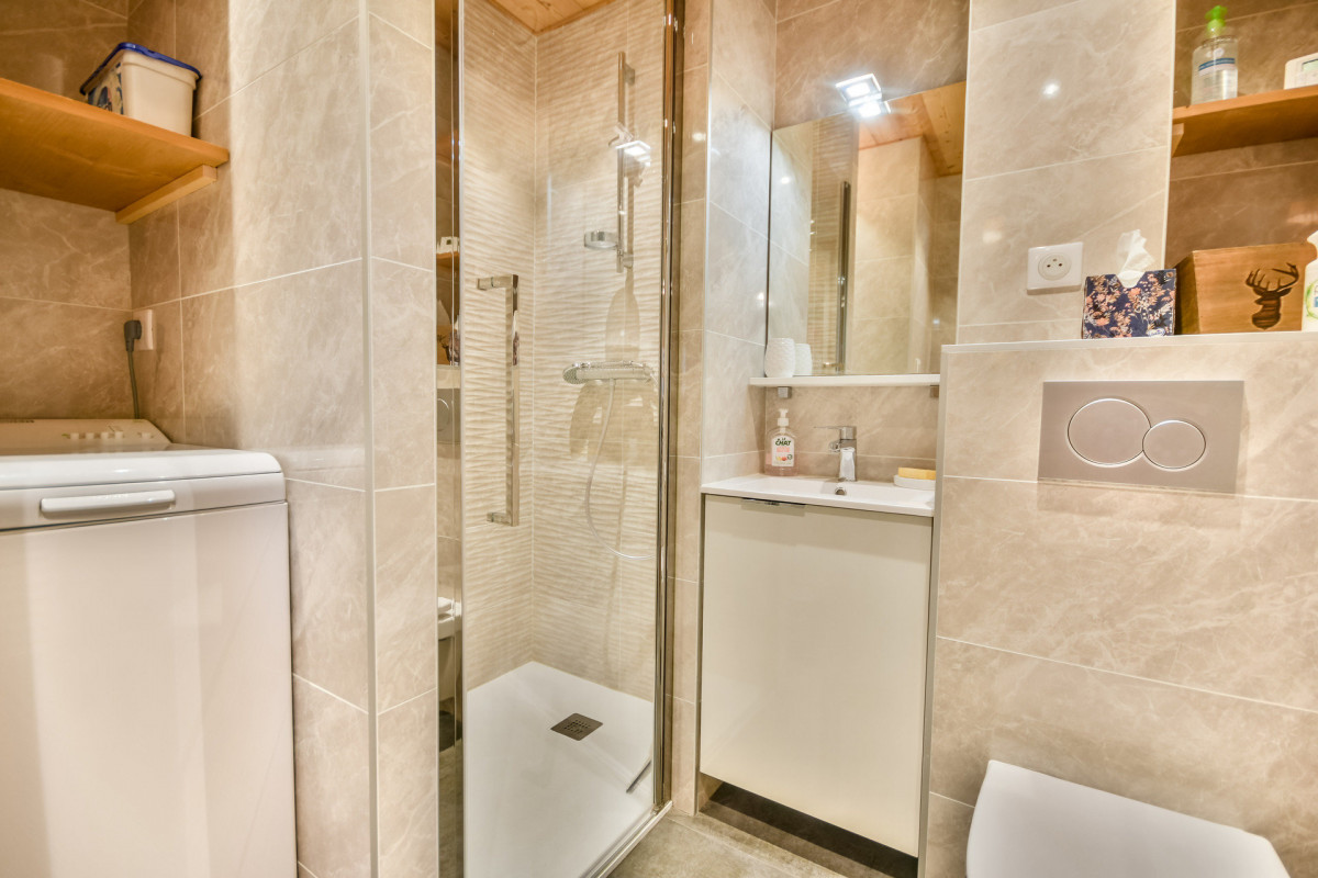 _lv_images__lot_0020392422_10_19356711