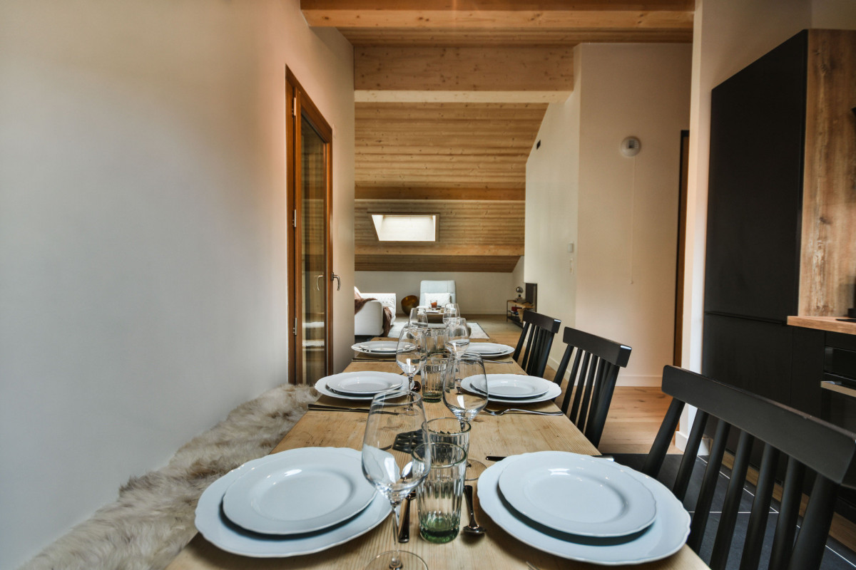 _lv_images__lot_0020392443_05_19214035