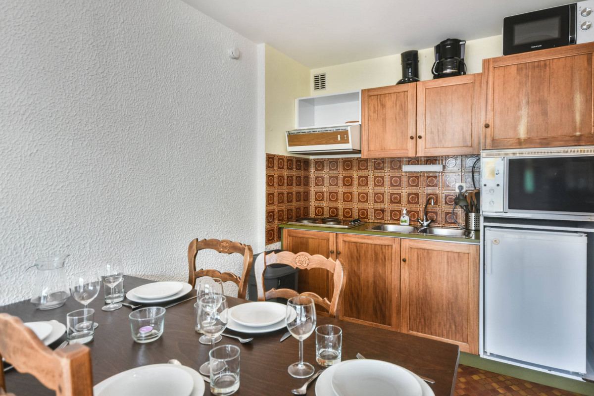 _lv_images__lot_0020392456_02_18481919