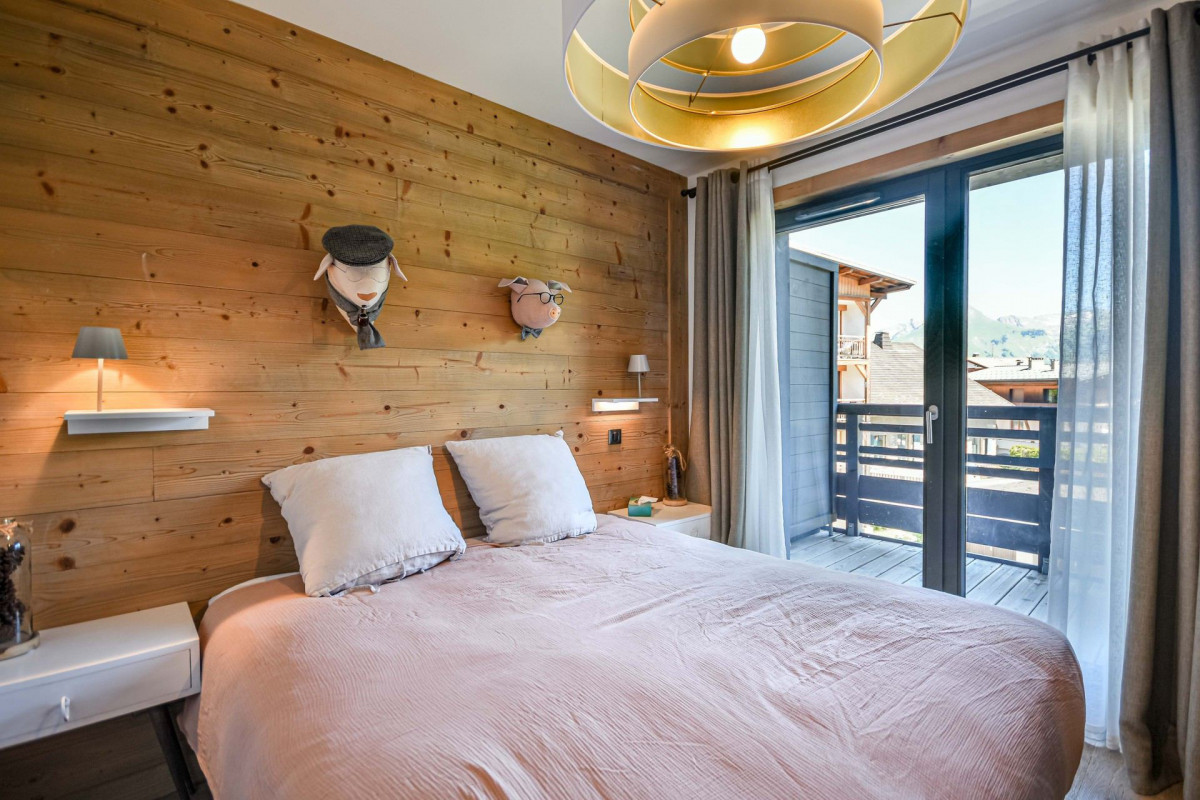 _lv_images__lot_0020392471_13_19355725