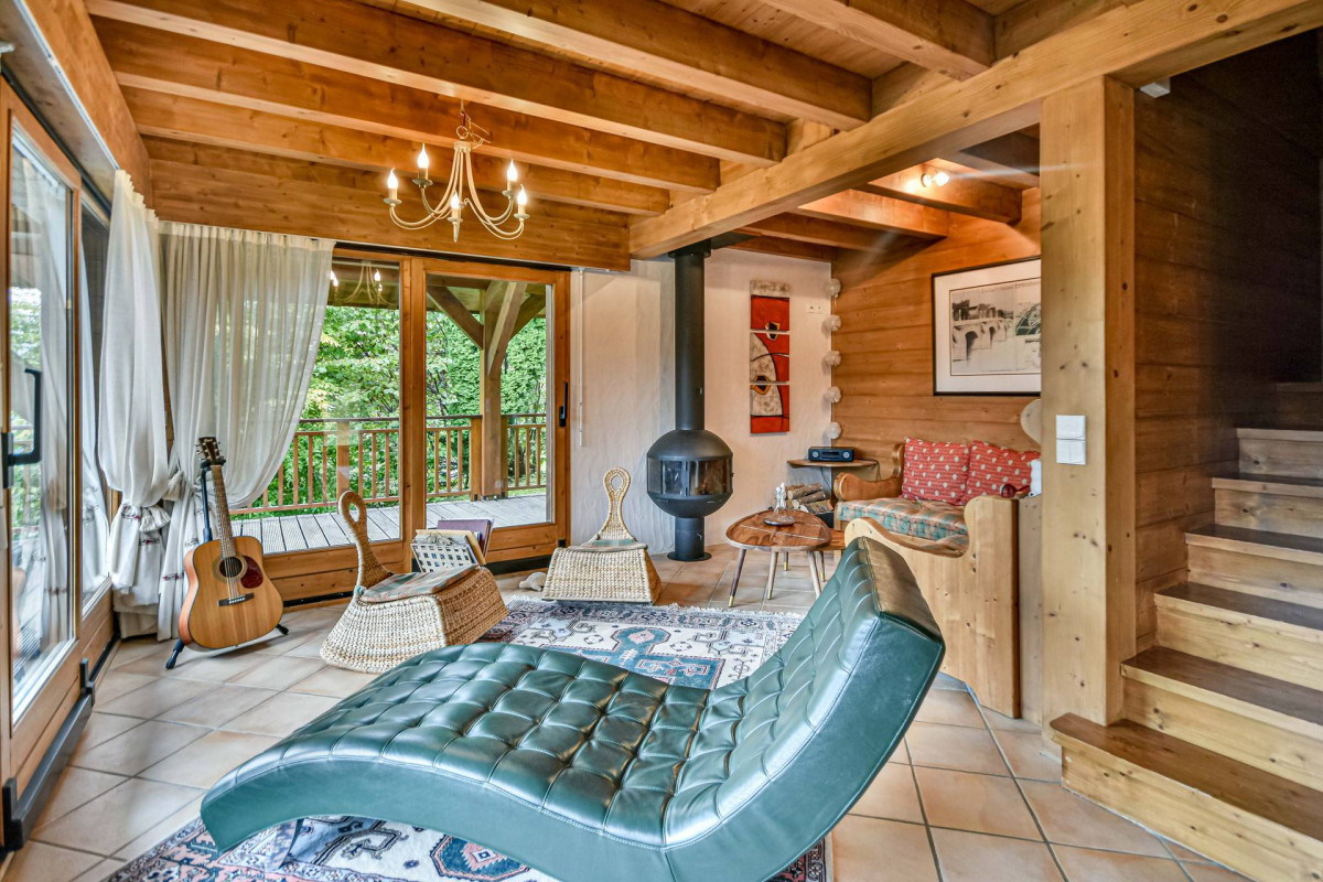 _lv_images__lot_0020392479_05_17882809