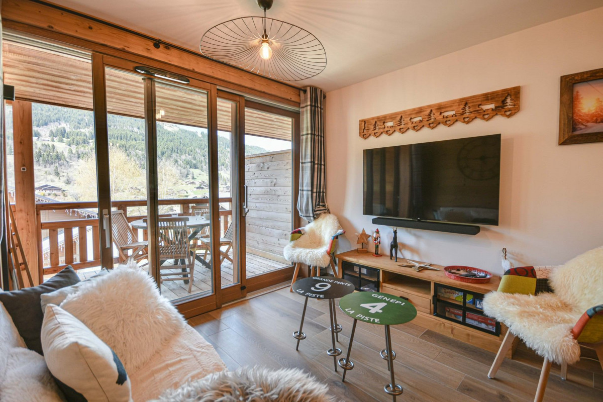 _lv_images__lot_0020392486_02_19357471