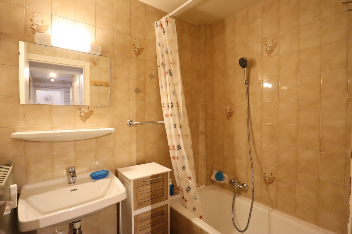 _lv_images__lot_0109022042_07_18928815