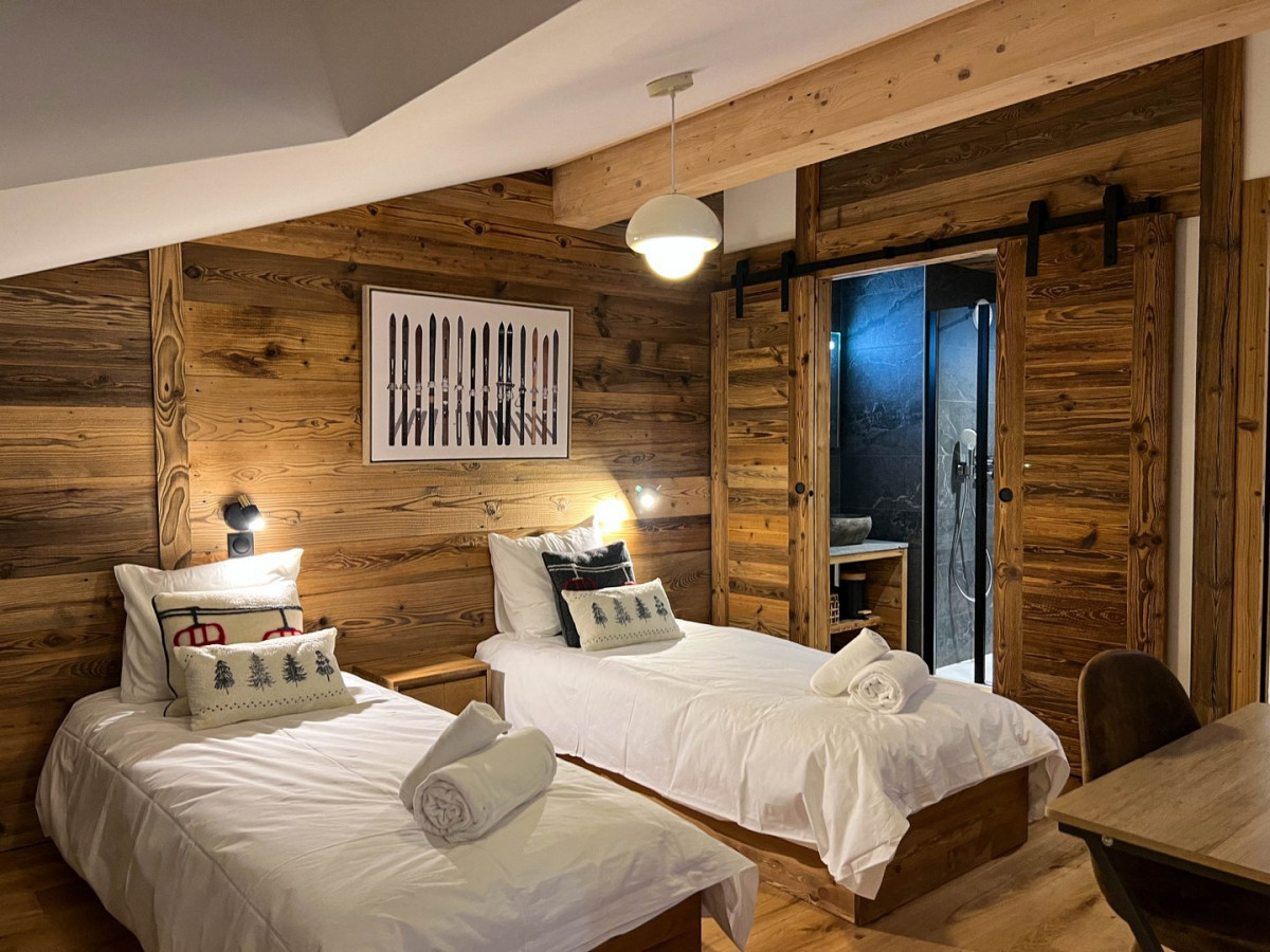 appartement-nagano-304-chambre-lits-simples-location-appartement-chalet-Les-Gets