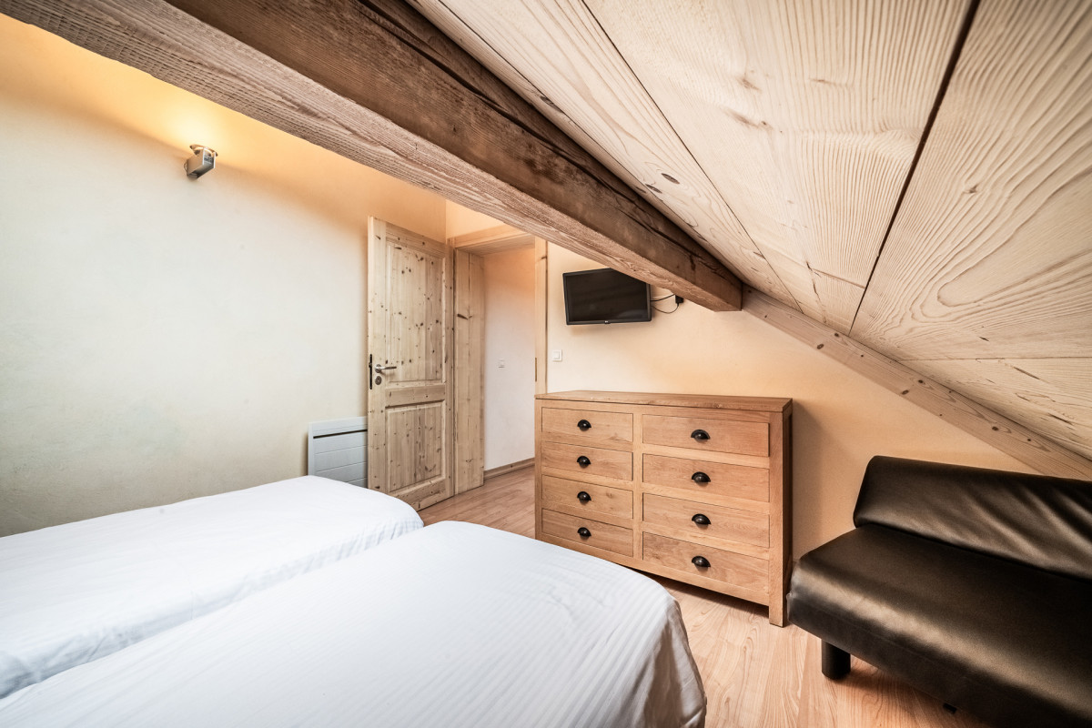 Azalees-7-chambre-lits-simples-location-appartement-chalet-Les-Gets
